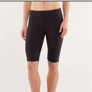 Lululemon | Reverse Groove Short (Tall)